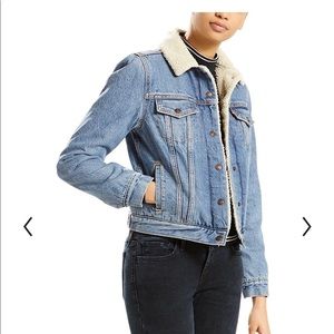 Levi’s premium Sherpa lined denim jacket